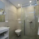 Santner, Hotel 3*