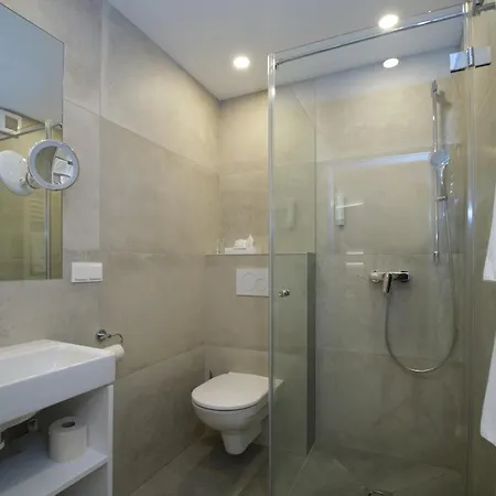 Santner, מלון 3*