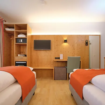 מלון Santner, איוגנדורף