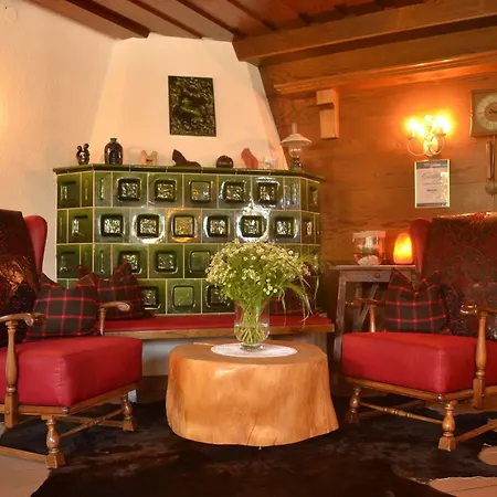 Santner, Hotel