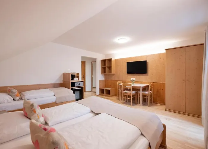Santner, Otel Eugendorf